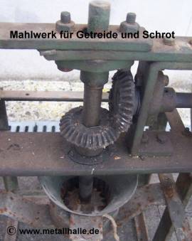 004 Hand Getreide M�hle antik - Bild vergr��ern 